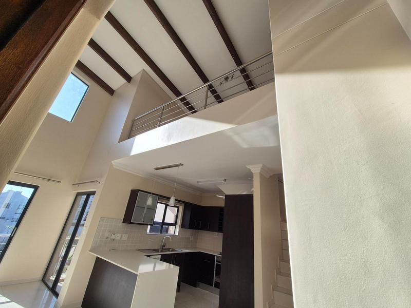 To Let 3 Bedroom Property for Rent in Bloubergrant Western Cape